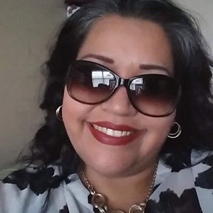 Meet your Posher, Perla